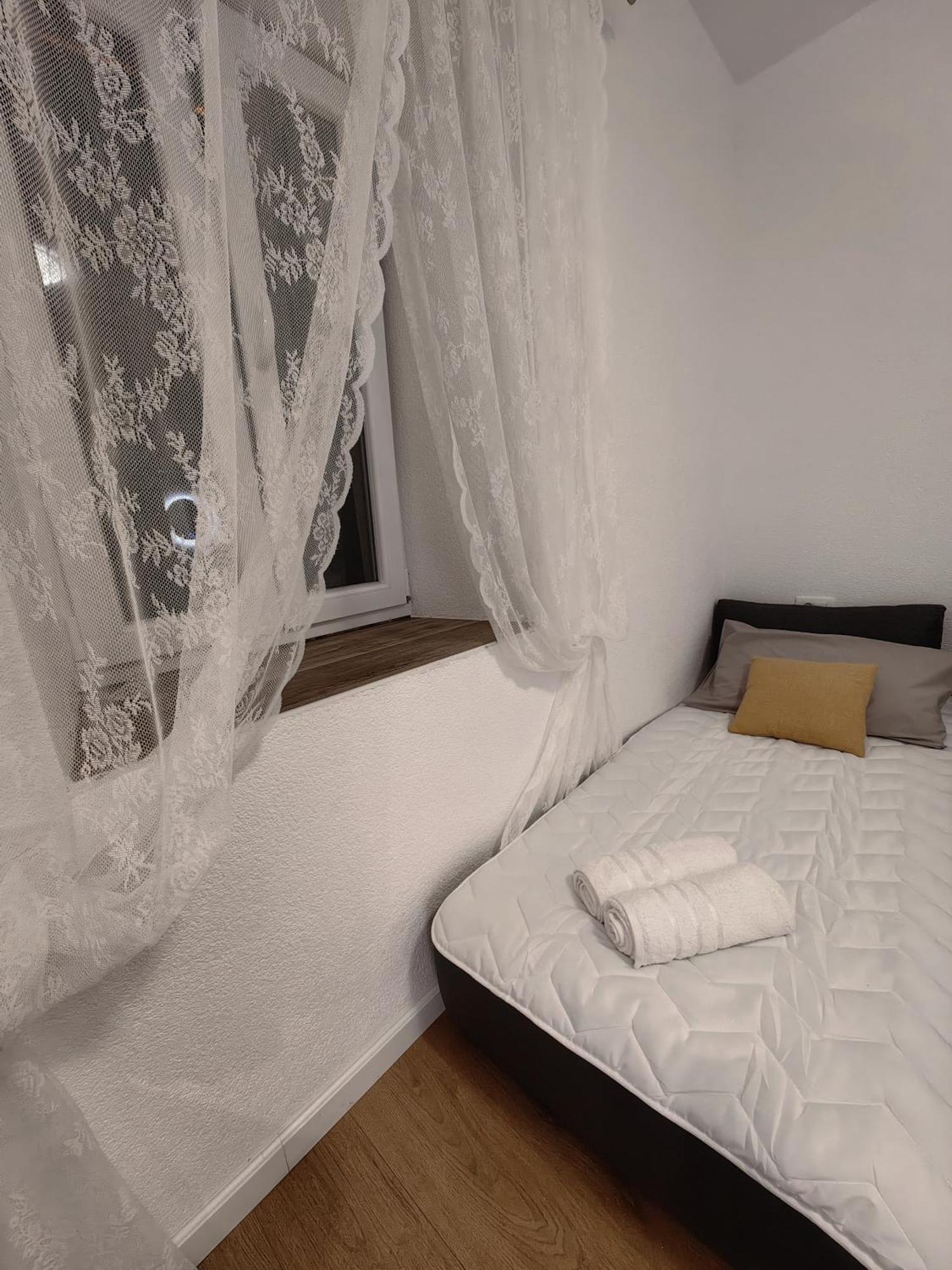 אימוטסקי Apartmani Tripalo חדר תמונה